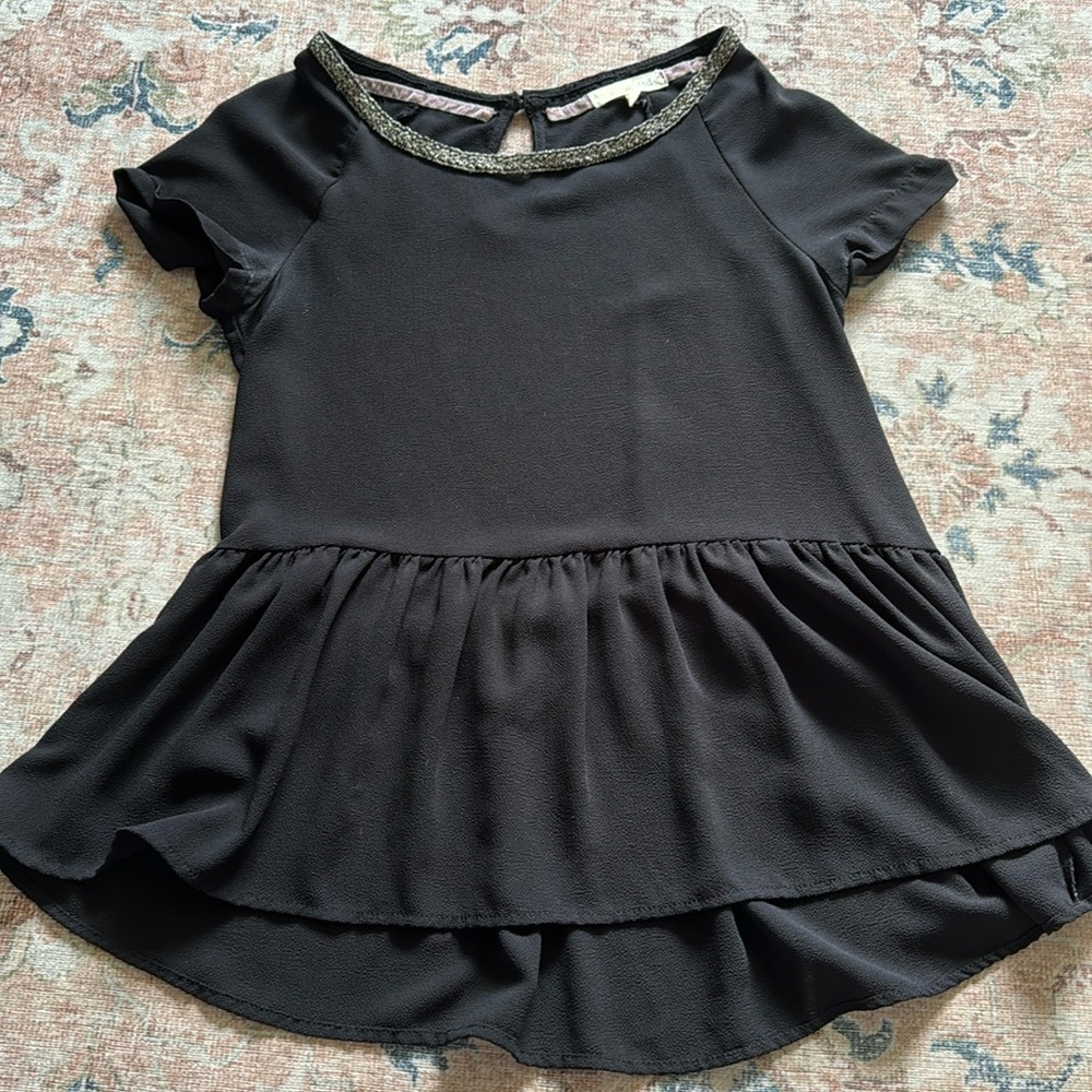 Women’s short sleeve black flare blouse